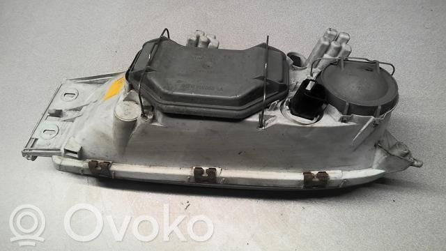 Mazda 121 SM Far 