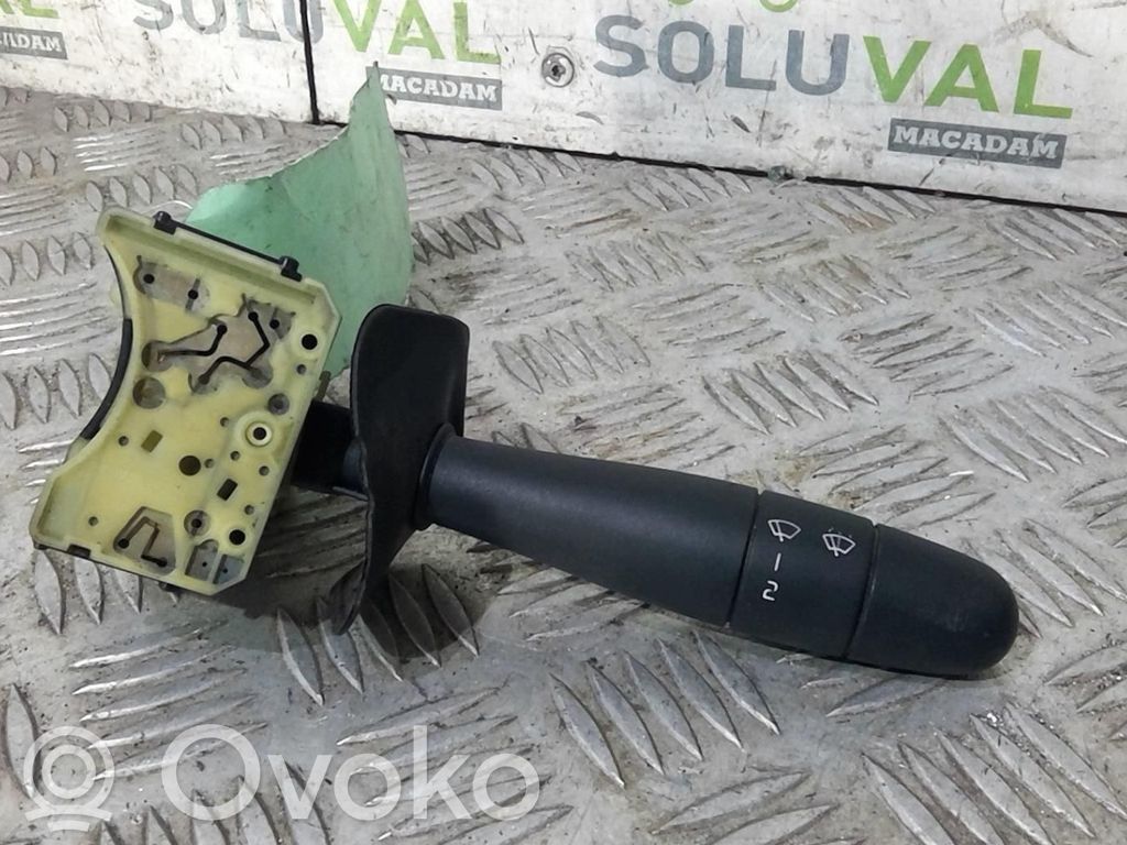 Renault Kangoo I Wiper control stalk 