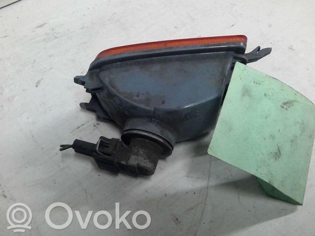 Volkswagen Golf III Semnalizator bară față