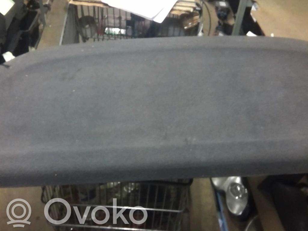 Toyota Corolla E120 E130 Hattuhylly 