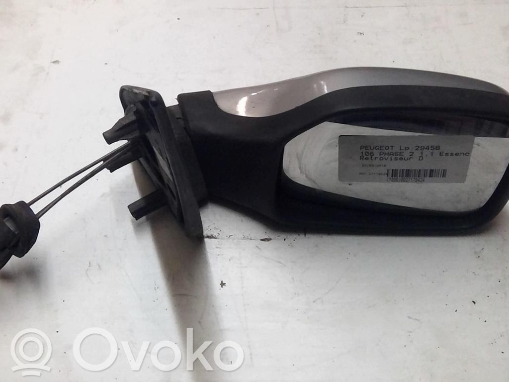 Peugeot 106 Specchietto retrovisore elettrico portiera anteriore 