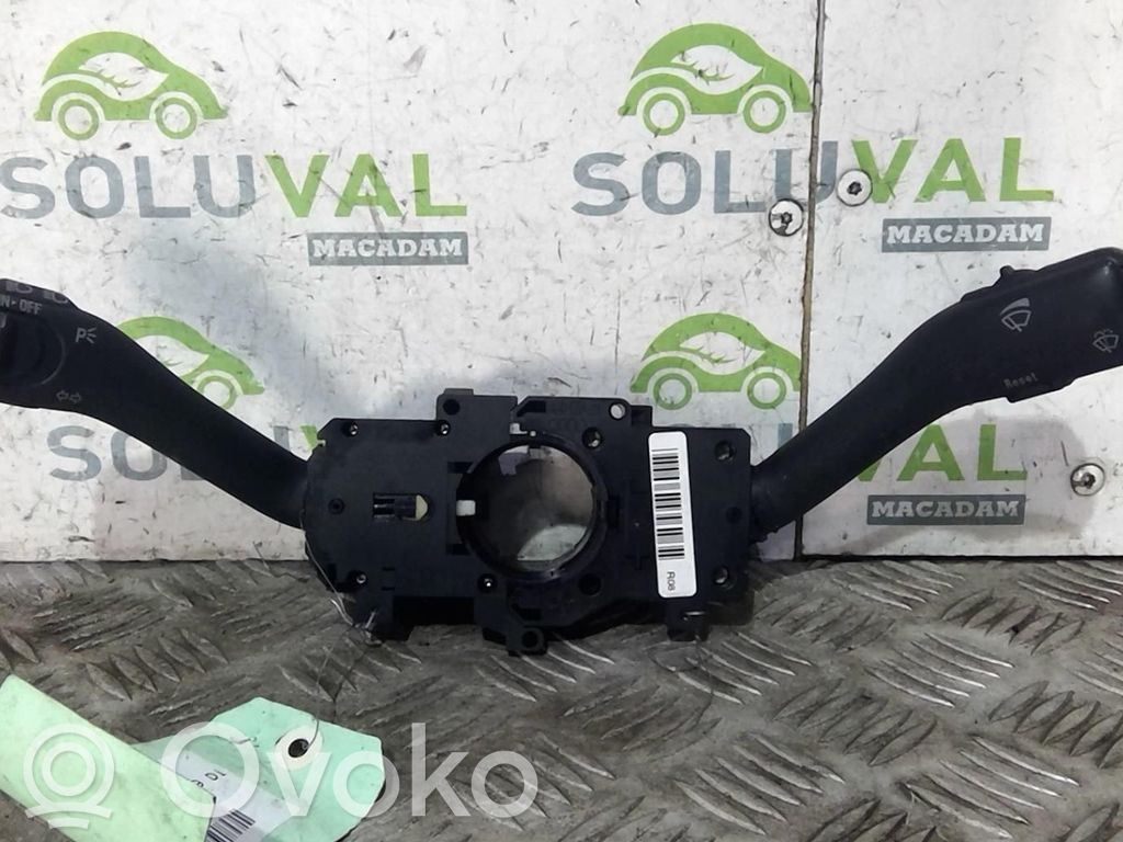 Audi A6 S6 C5 4B Interruptor/palanca de limpiador de luz de giro 