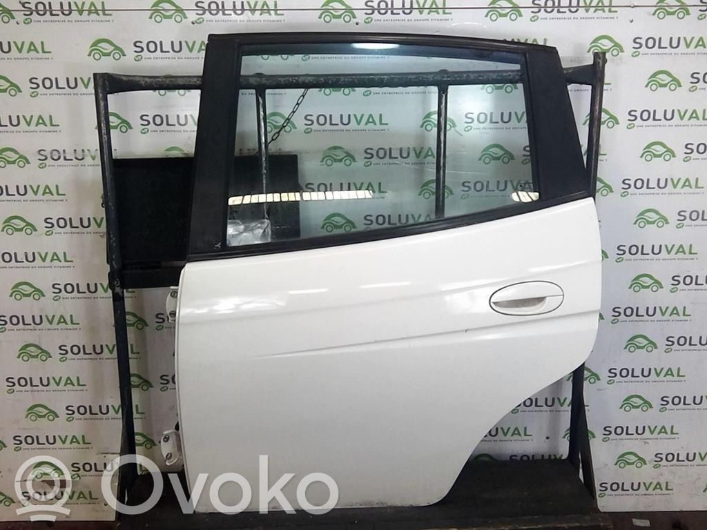 Chevrolet Rezzo Galinės durys 