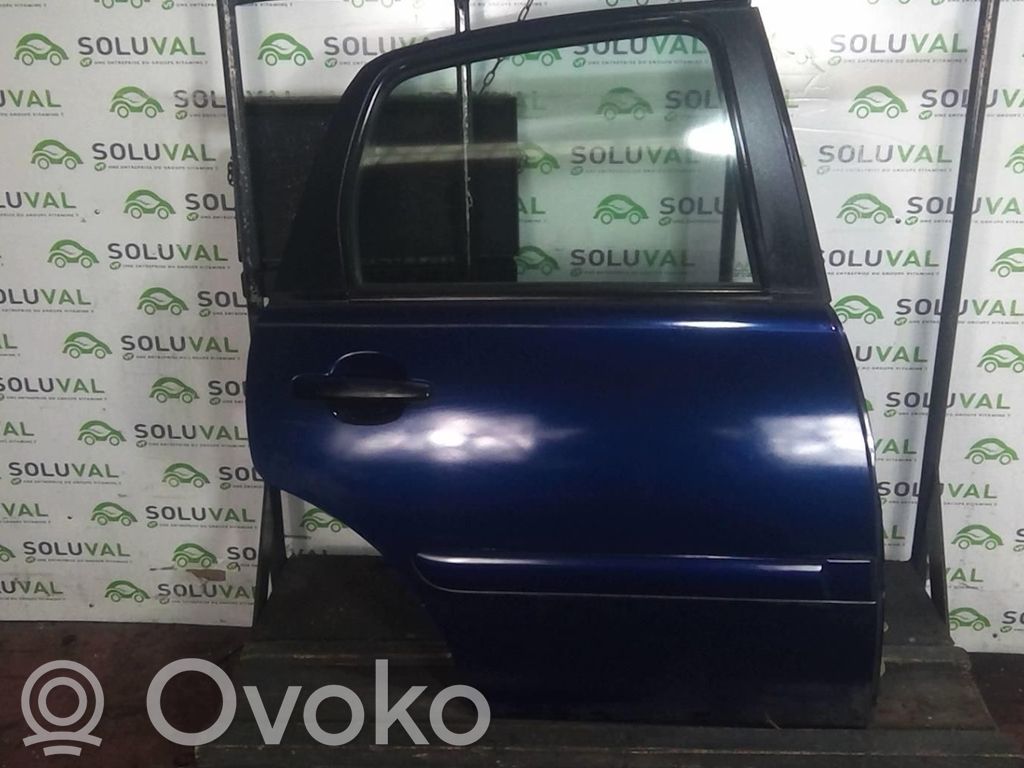 Galinės durys   9008Q5