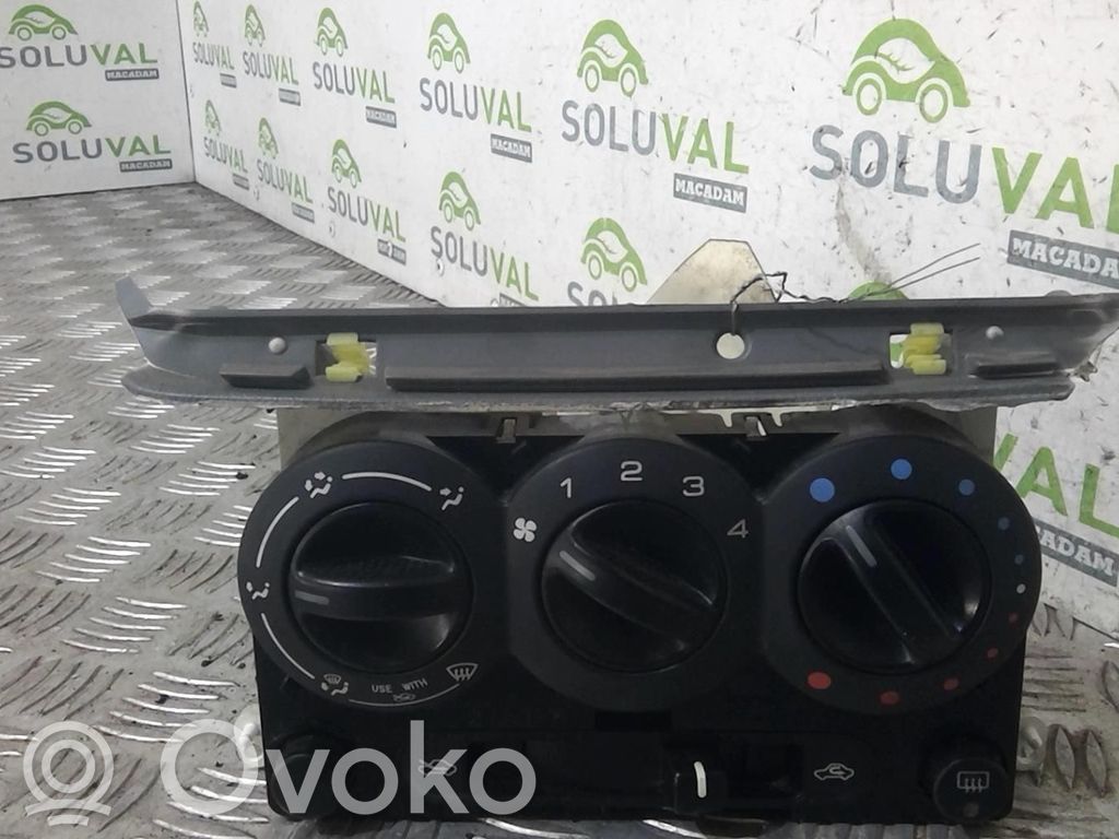 Suzuki Ignis Climate control unit 
