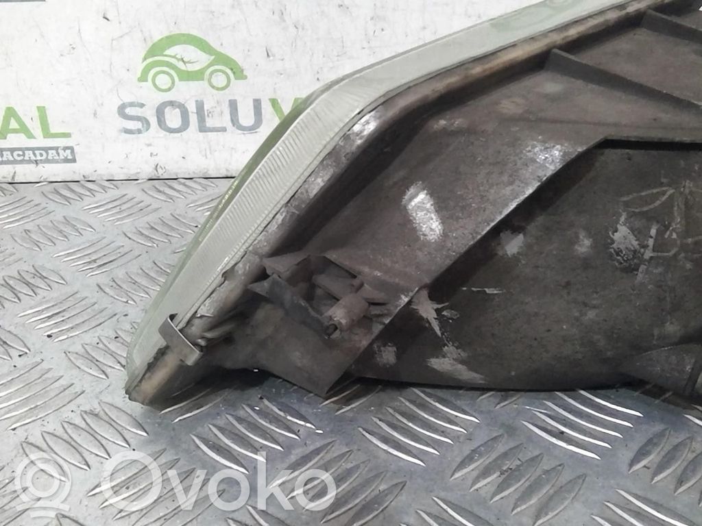 Peugeot 205 Scheinwerfer 