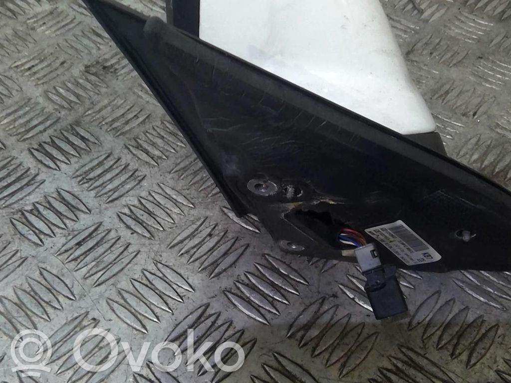 Opel Insignia A Elektryczne lusterko boczne drzwi przednich 