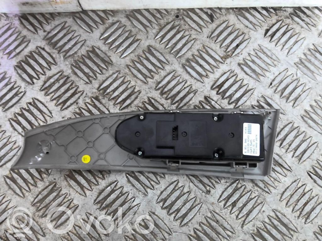 BMW 5 E60 E61 Electric window control switch 
