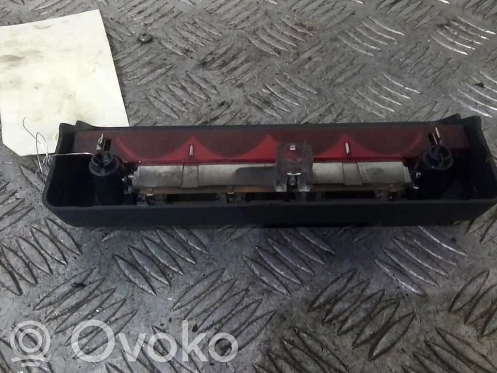 Citroen C2 Third/center stoplight 