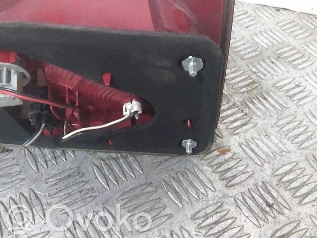 Seat Altea XL Lampă spate în capacul portbagajului 