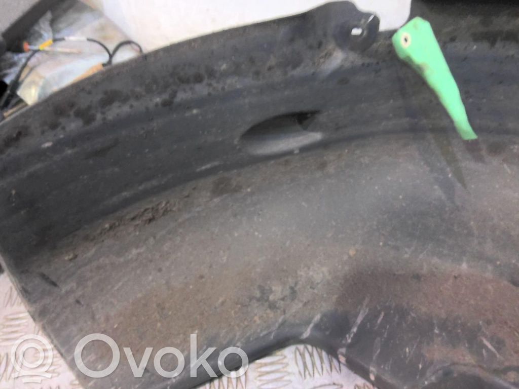 Peugeot 208 I Rivestimento paraspruzzi parafango posteriore
