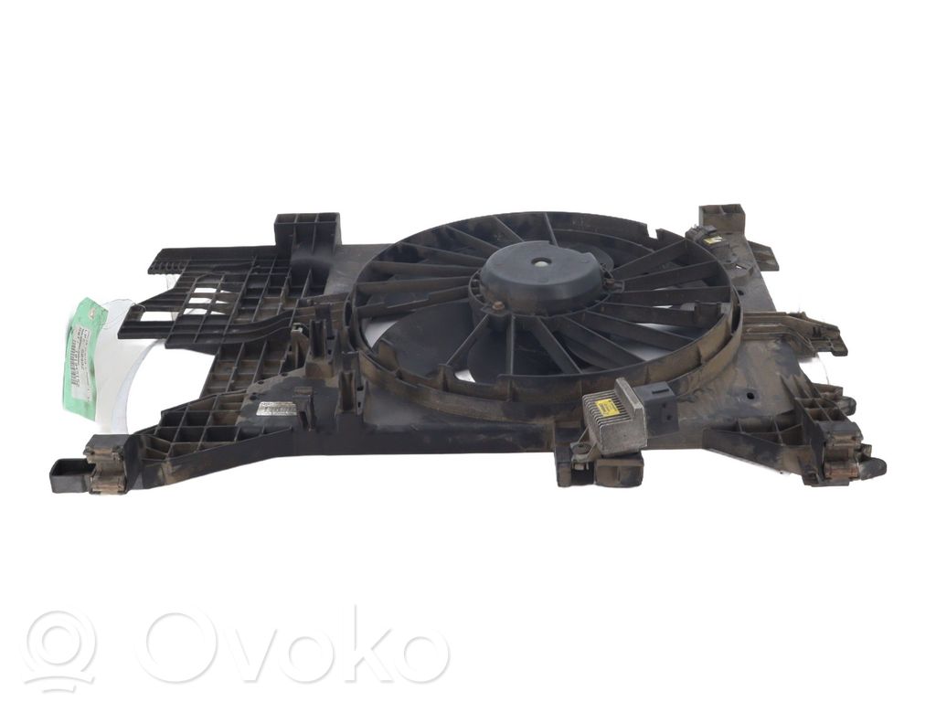 Dacia Duster Elektrisks radiatoru ventilators 