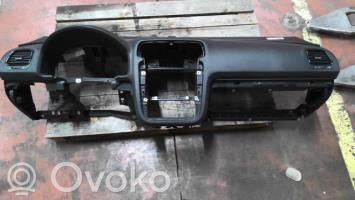 Volkswagen Scirocco Panel de instrumentos 