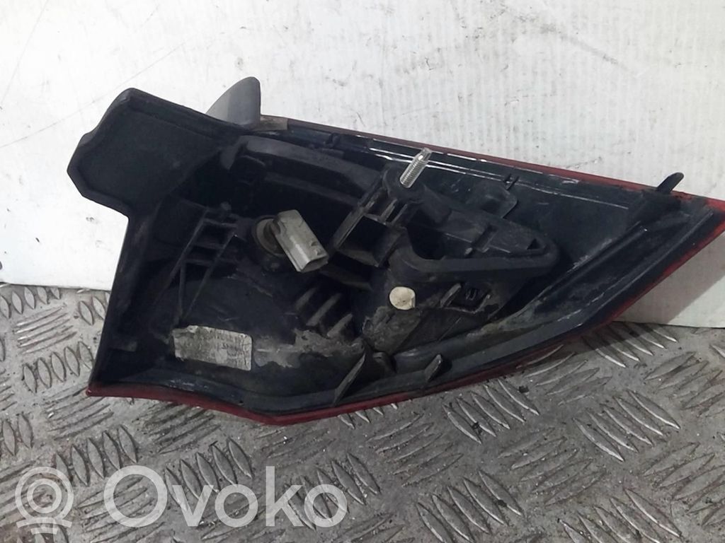 Renault Laguna III Lampă spate în caroserie 