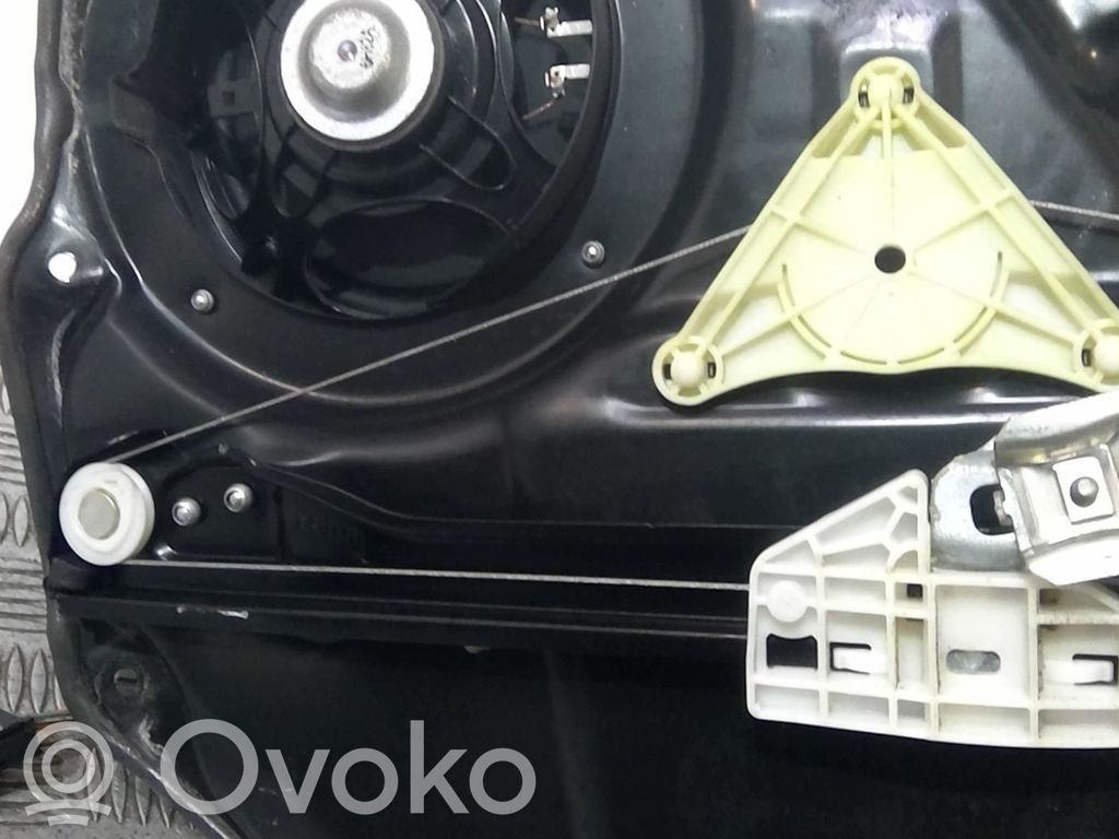 Mercedes-Benz ML W164 Macara geam ușă spate cu motor