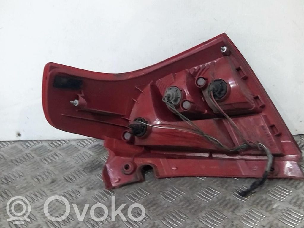 Suzuki SX4 Lampă spate în caroserie 