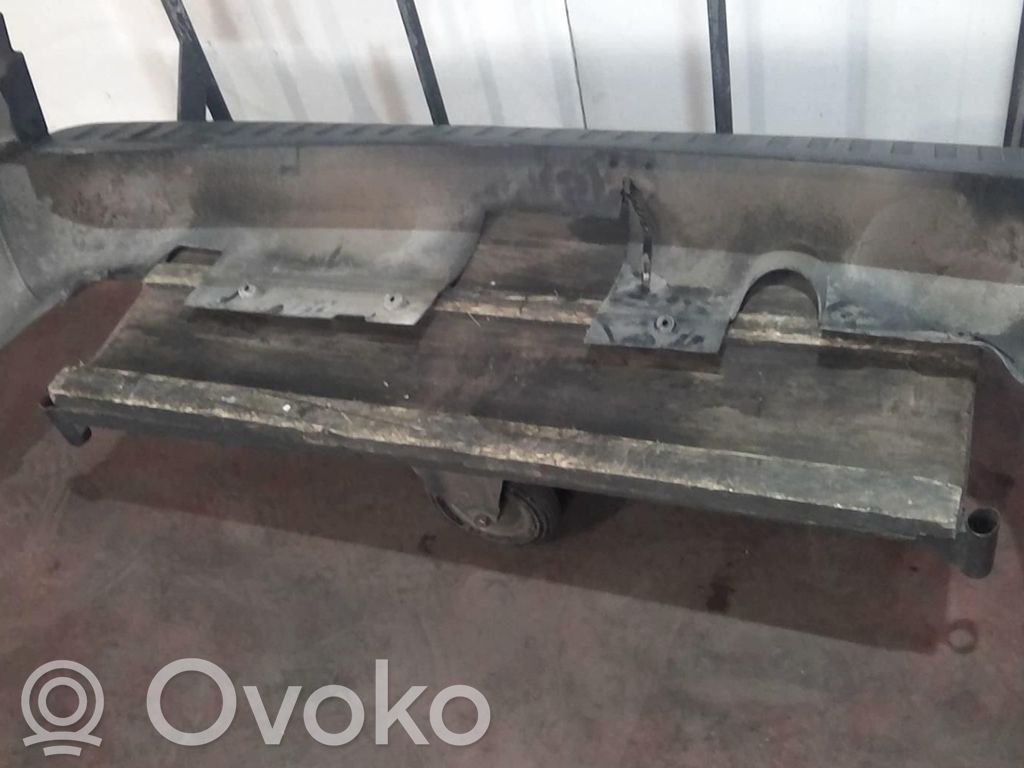 Opel Combo C Бампер 