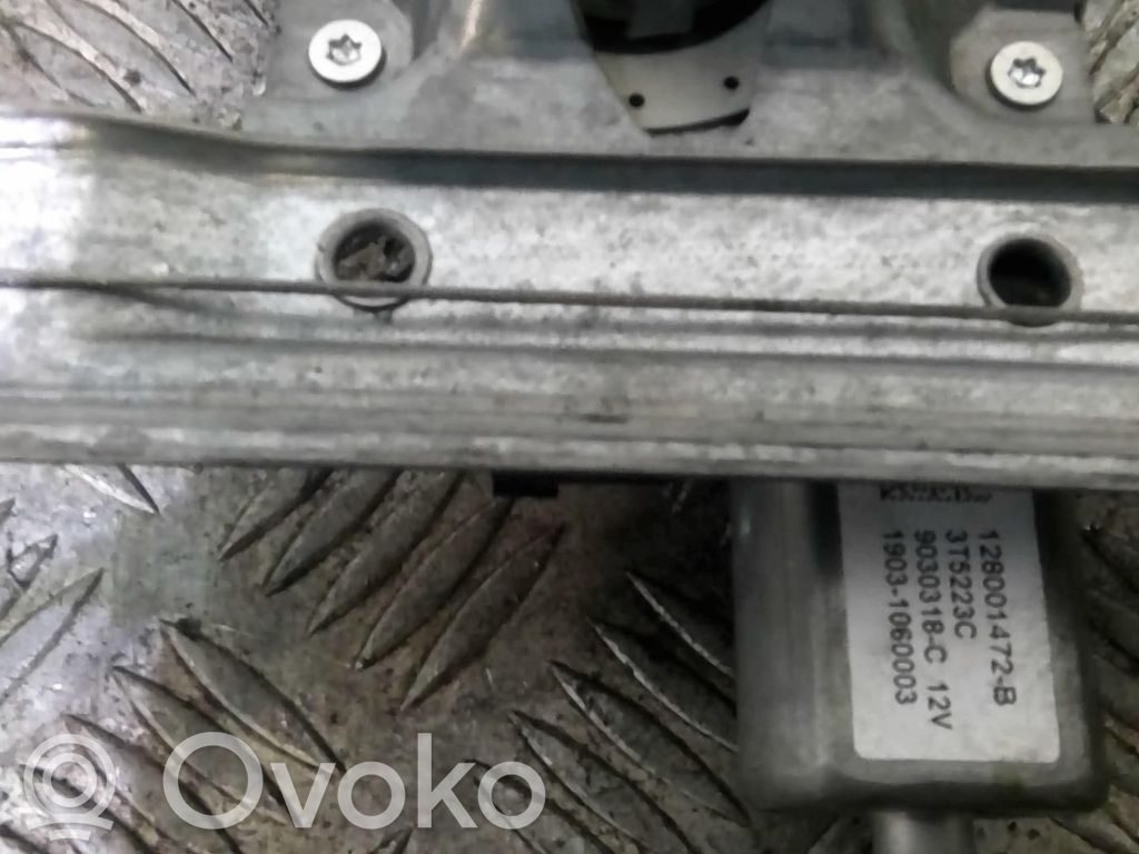 Renault Clio IV Macara ușă față cu motor