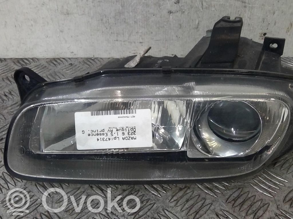 Mazda 323 Phare frontale 