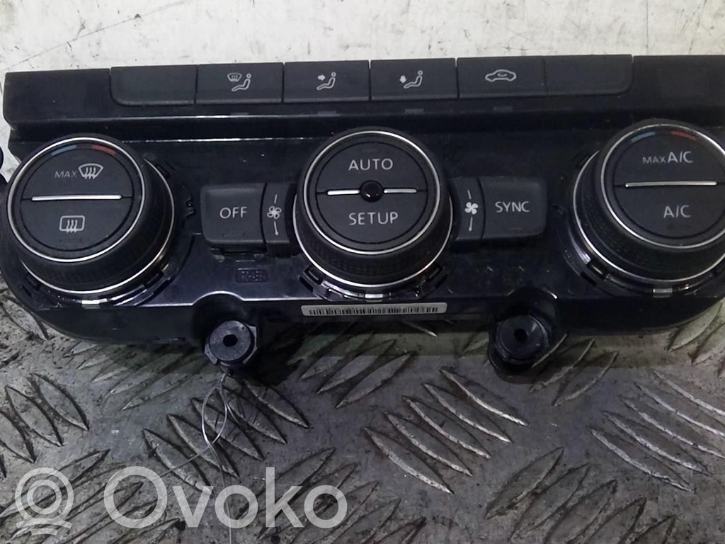 Volkswagen Golf VII Panel klimatyzacji 