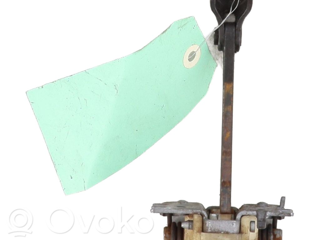Takaoven pidätin   824306303R