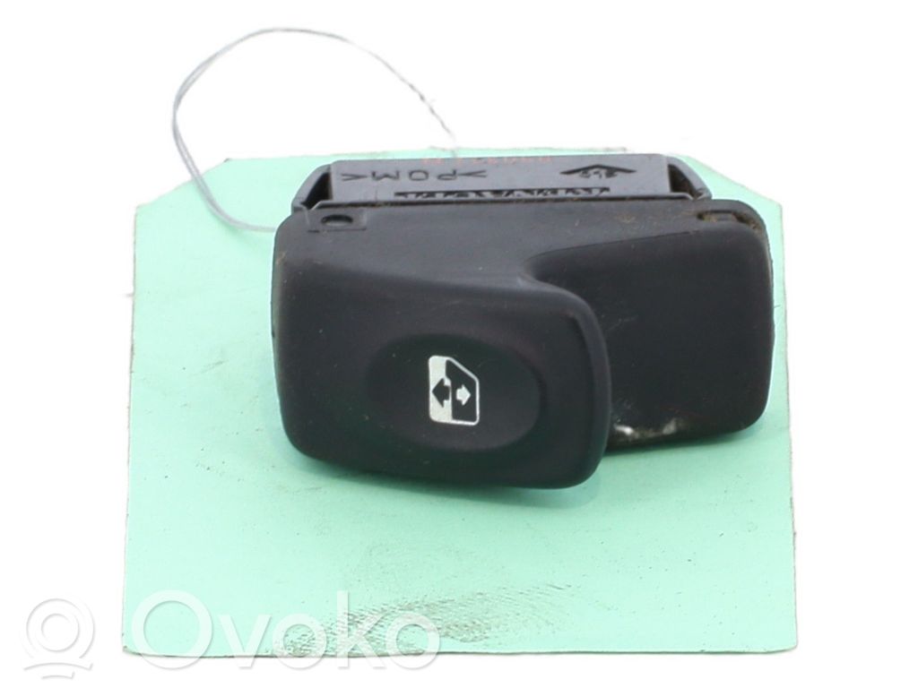 Renault Kangoo I Electric window control switch 
