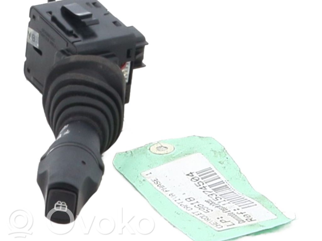 Chevrolet Captiva Wiper control stalk 