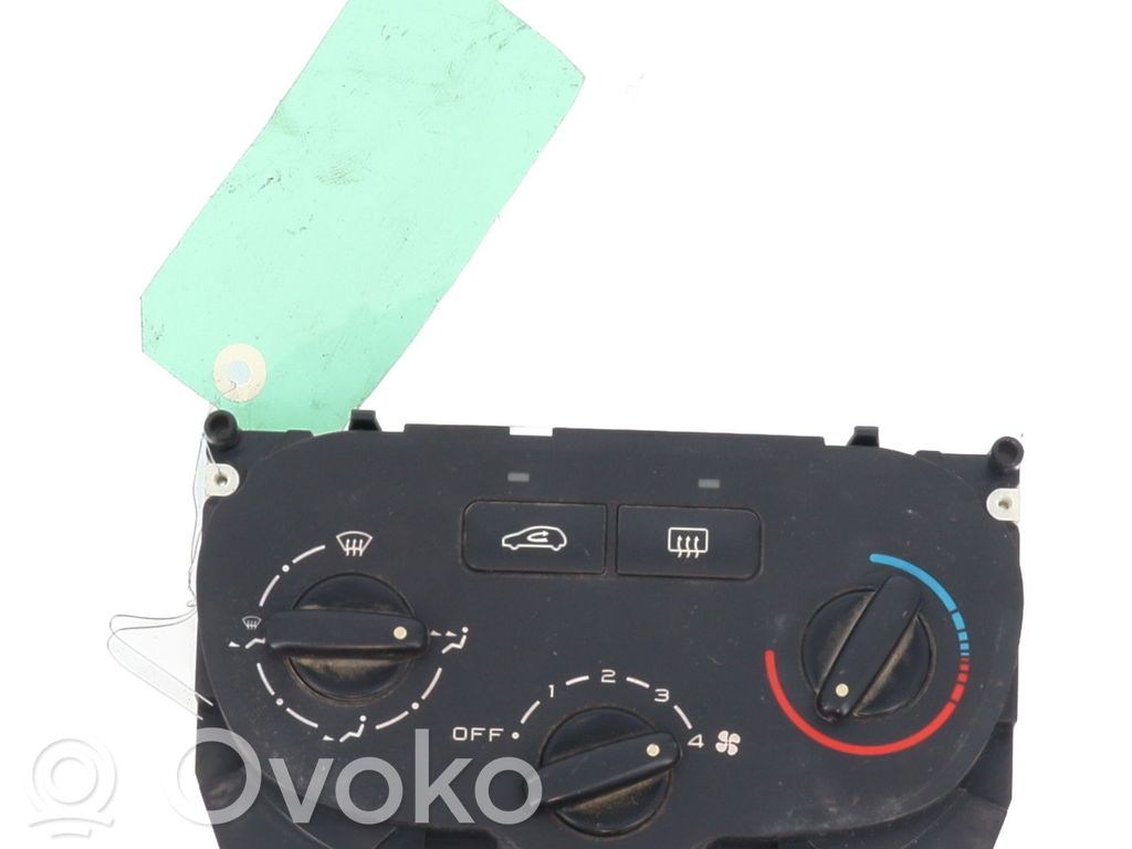Peugeot 307 Climate control unit 