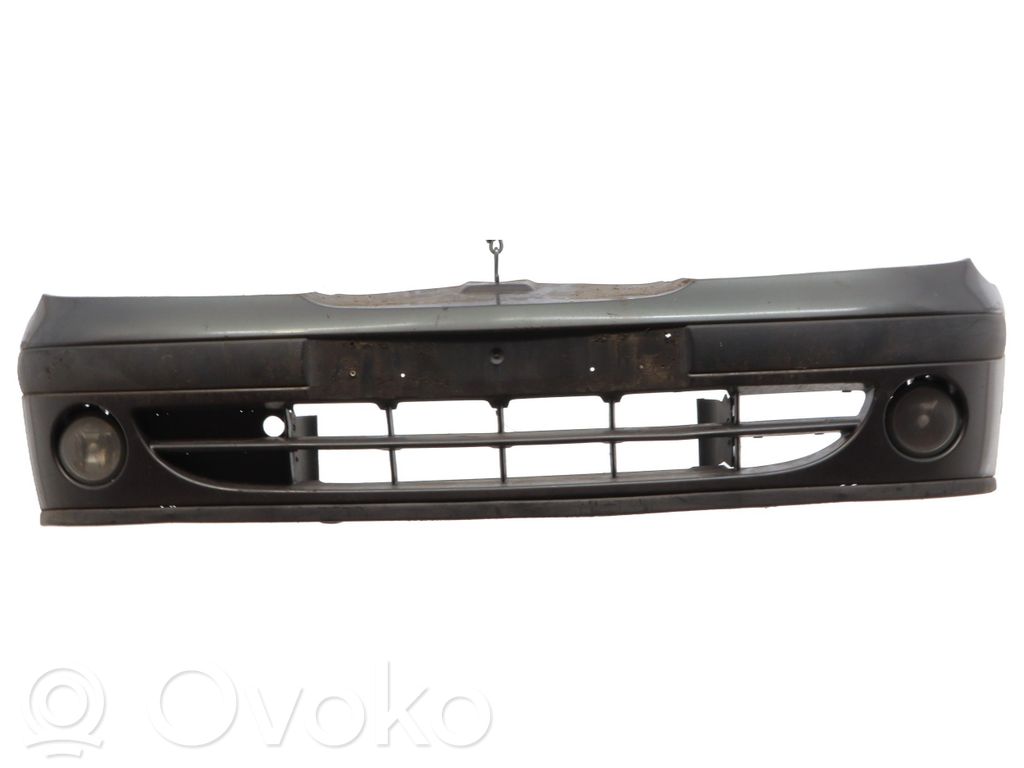 Renault Megane I Front bumper 