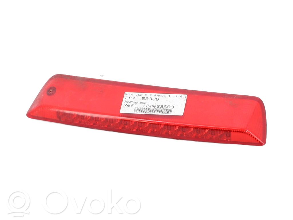 KIA Ceed Third/center stoplight 