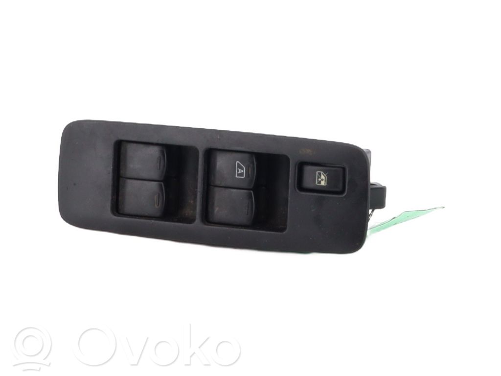 Nissan Qashqai Electric window control switch 