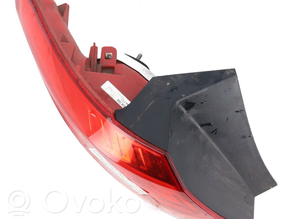 Opel Meriva B Galinis žibintas kėbule 