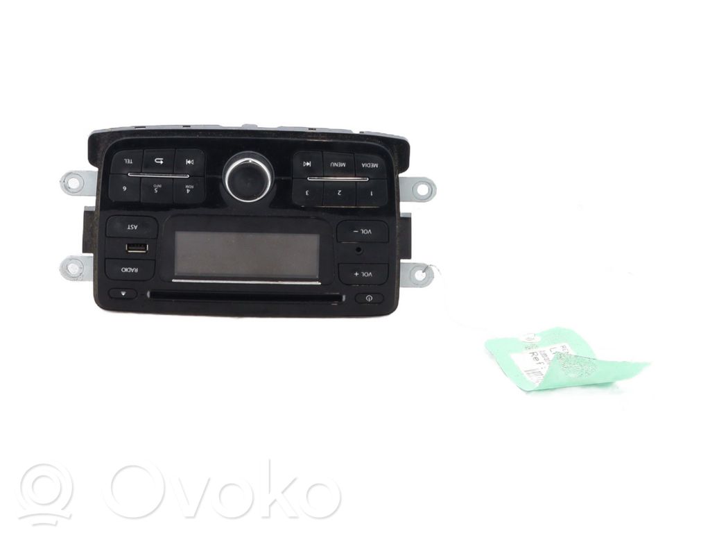 Renault Captur Panel / Radioodtwarzacz CD/DVD/GPS 