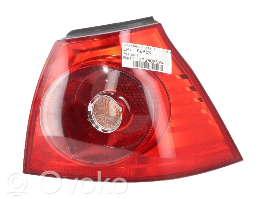 Volkswagen Golf V Lampă spate în caroserie 