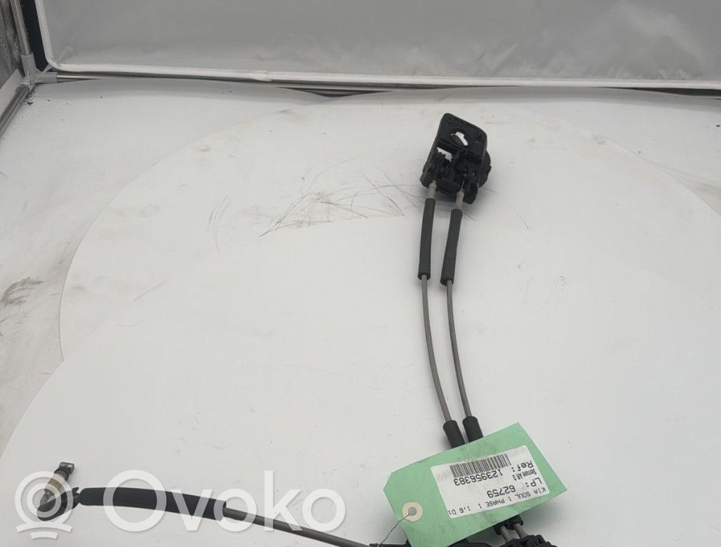 KIA Soul Takaoven lukko 