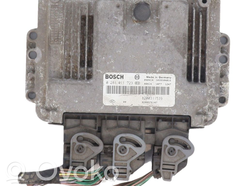 Engine control unit/module   8200470952