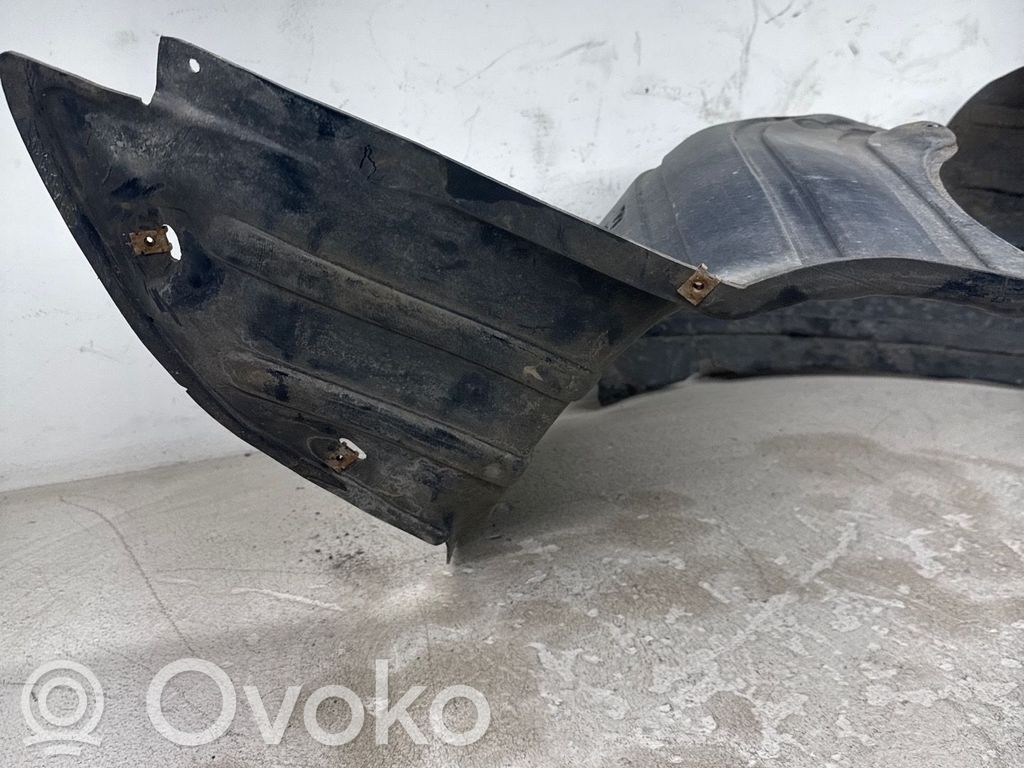 Volkswagen Fox Apakšspārns 