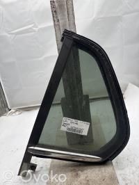 Ventanilla de ventilación de la puerta trasera   95375250
