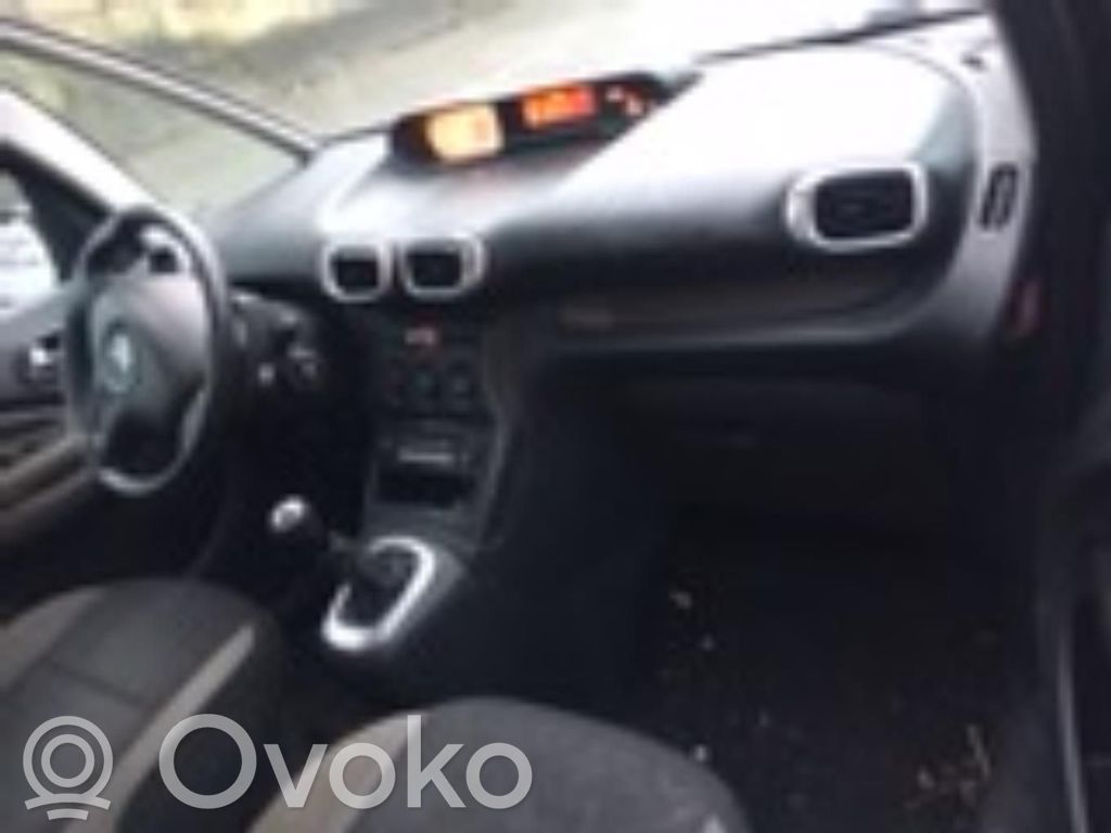 Citroen C3 Picasso Macara geam spate manuală 