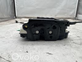 Volkswagen Golf VI Etuoven lukko