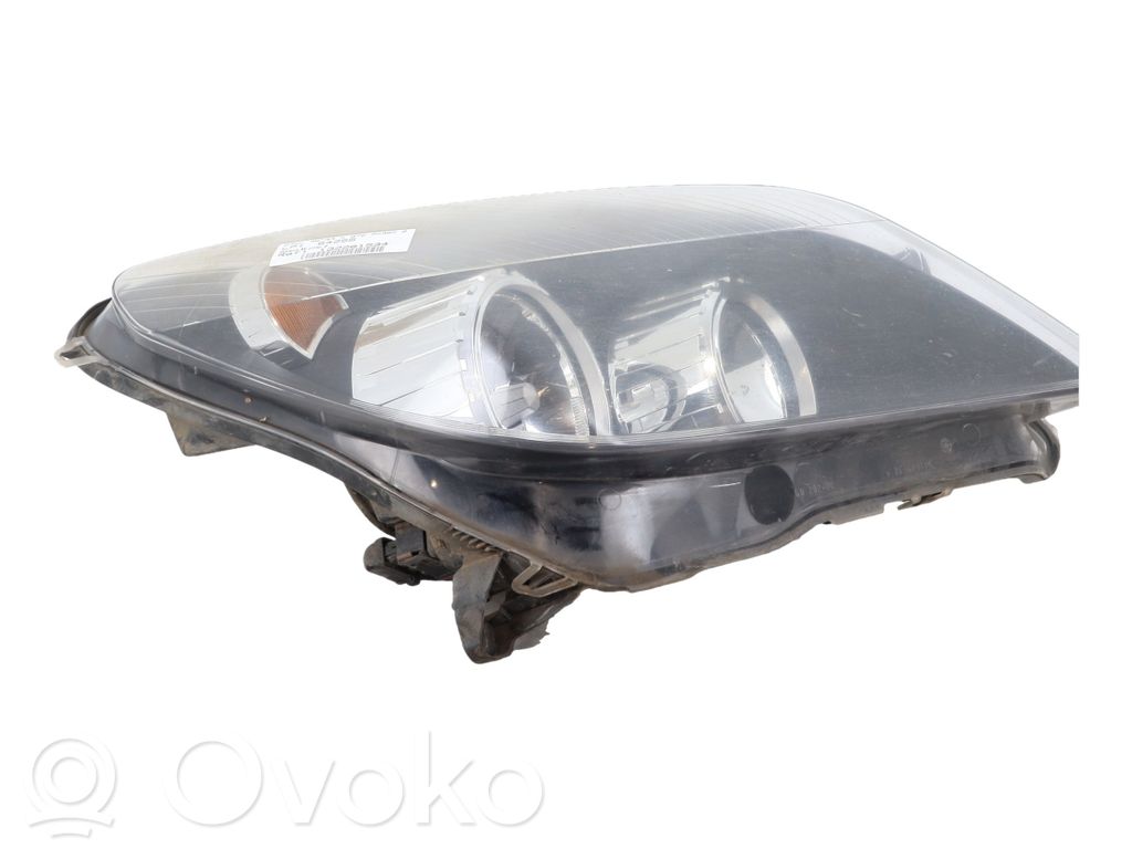 Opel Astra H Phare frontale