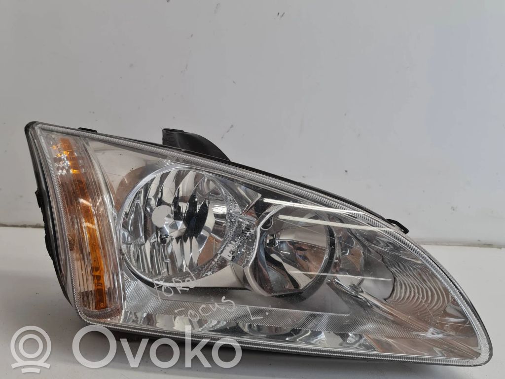 Ford Focus Headlight/headlamp 