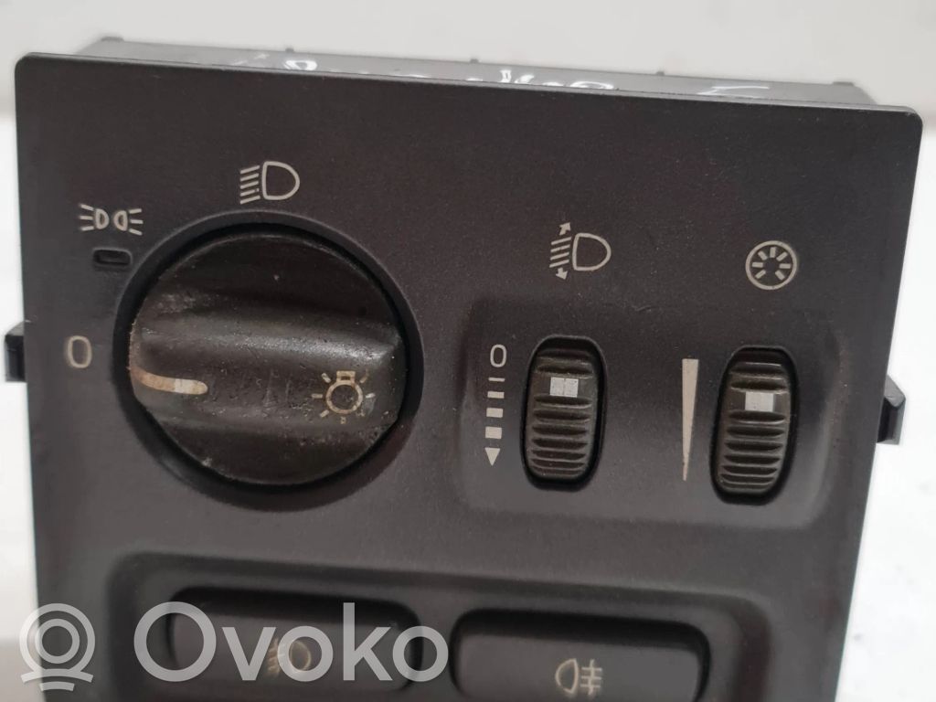 Volvo S40, V40 Przełącznik świateł 