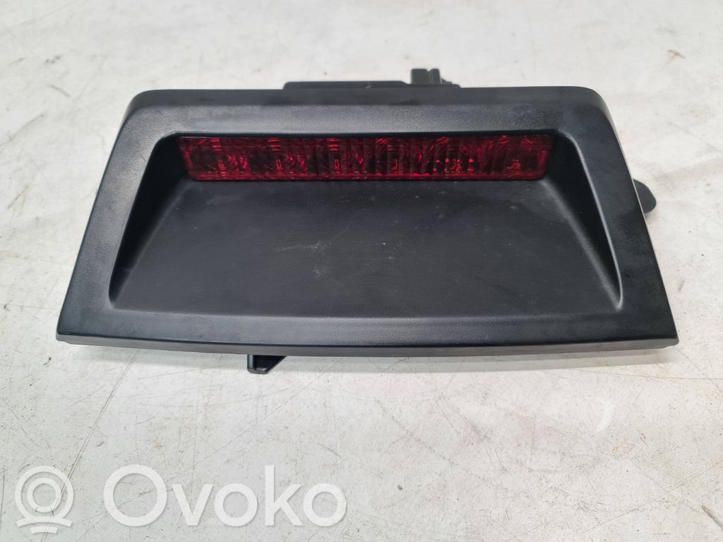 Trzecie światło stop   04805845AB,43986,43980AS