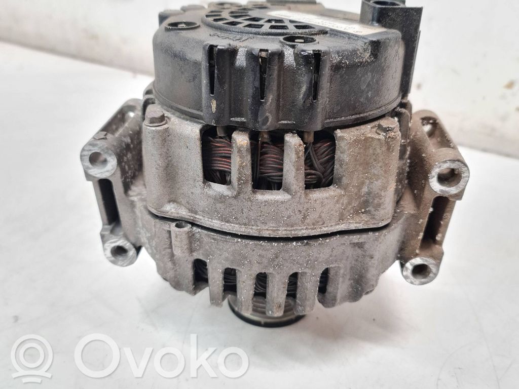 Toyota Corolla Verso AR10 Alternator 