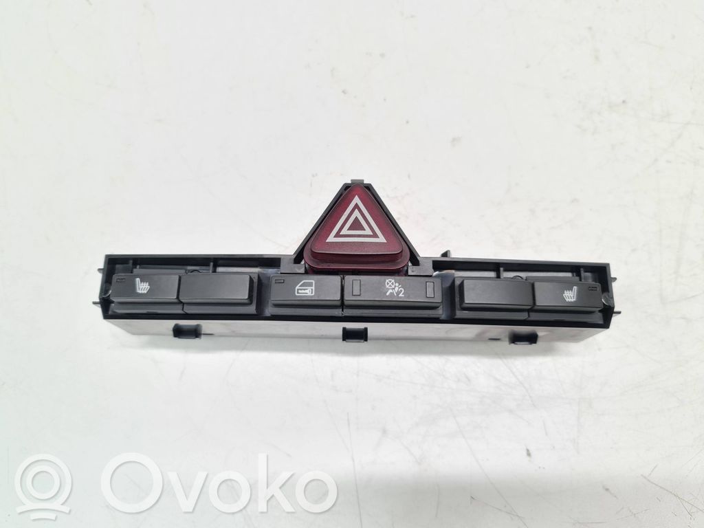 Hazard light switch   13205986,01887833