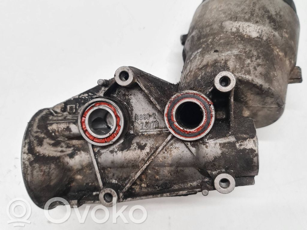 Opel Corsa C Mocowanie / uchwyt filtra oleju 