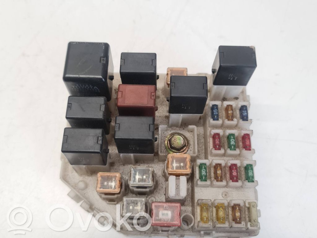 Toyota RAV 4 (XA20) Fuse module 