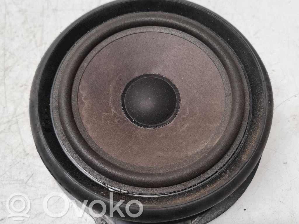 Audi A8 S8 D3 4E Etuoven kaiutin 