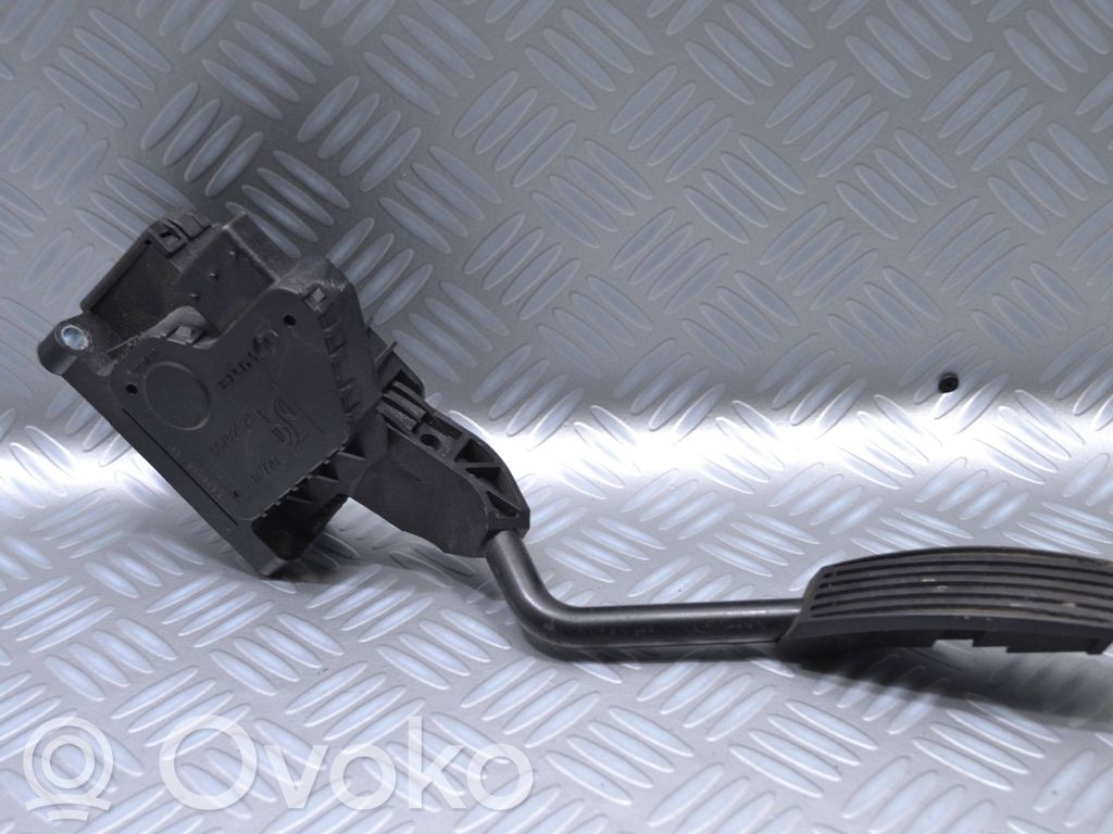 Opel Corsa D Pedal del acelerador 